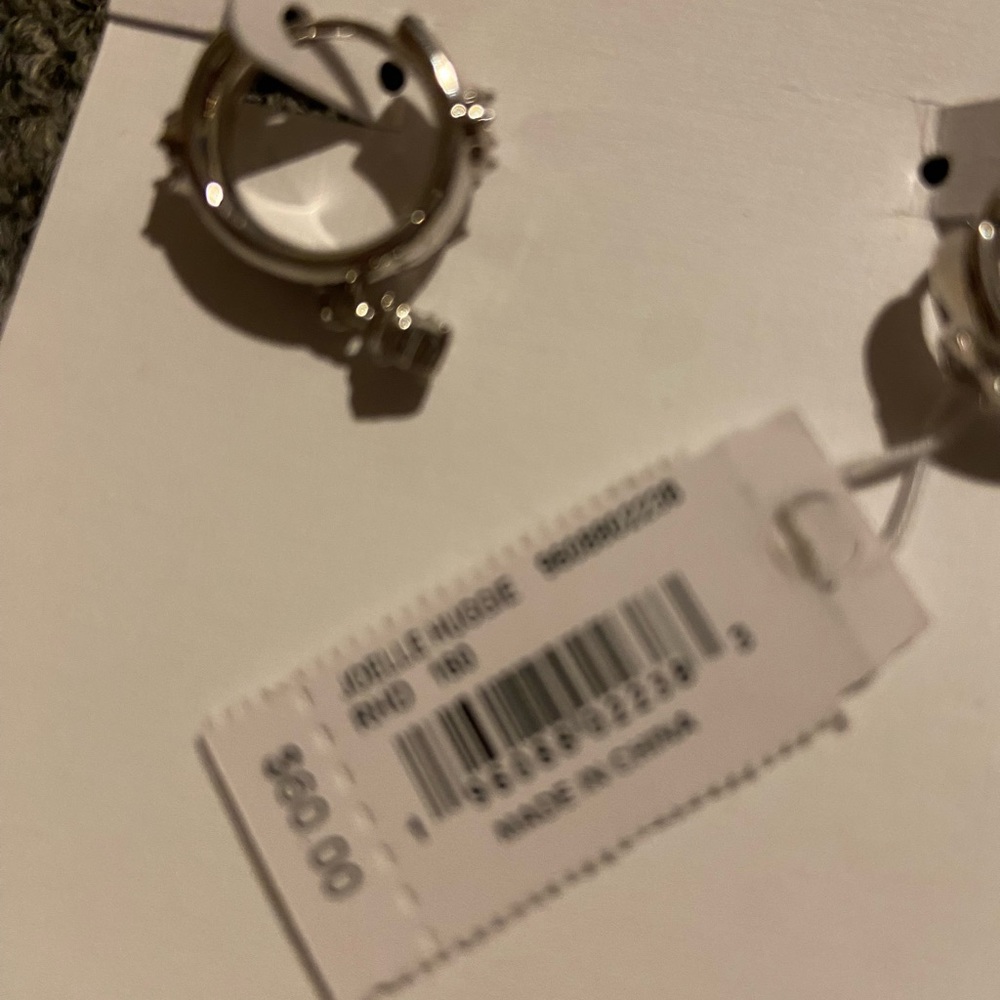 - Kendra Scott Joelle Huggie Hoops NWT - Picture 4 of 4